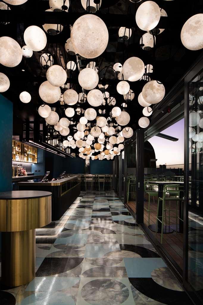 Qt Newcastle Hotell Restaurang bild The 12th knot